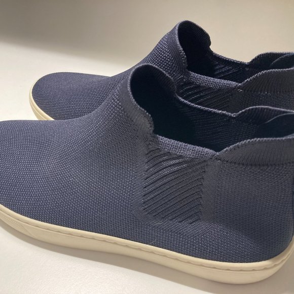 Rothy's The Chelsea High Top Slip On Sneakers - New without box - Picture 8 of 9